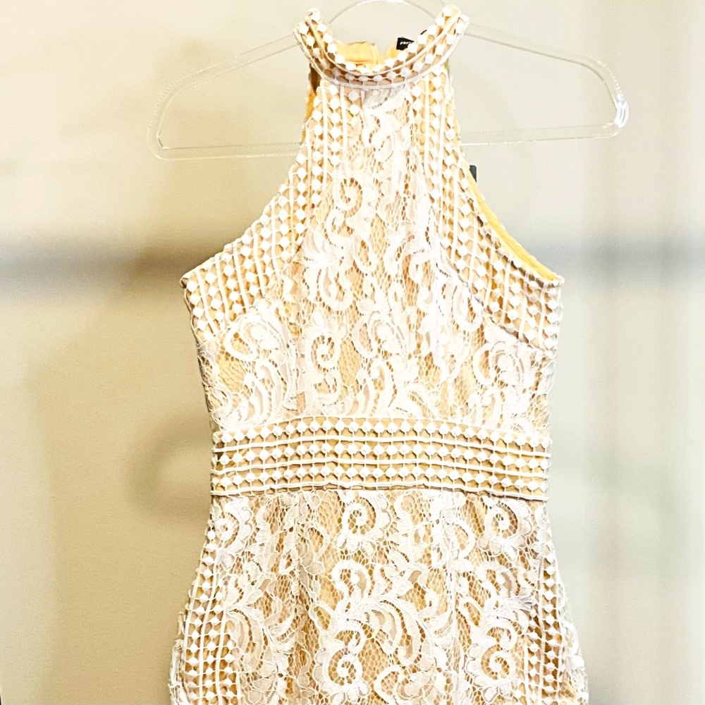 NWT Pretty Little Thing sexy summer  dress body contour knee length